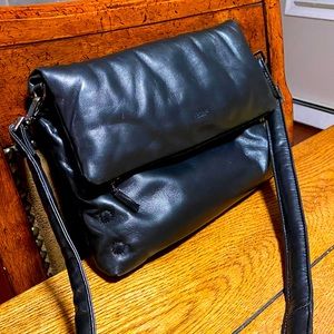 ⭐️HAMMITT⭐️ Large VIP Puff